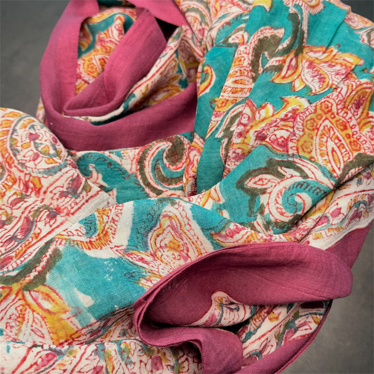 TELO PAREO FANTASIA UVA